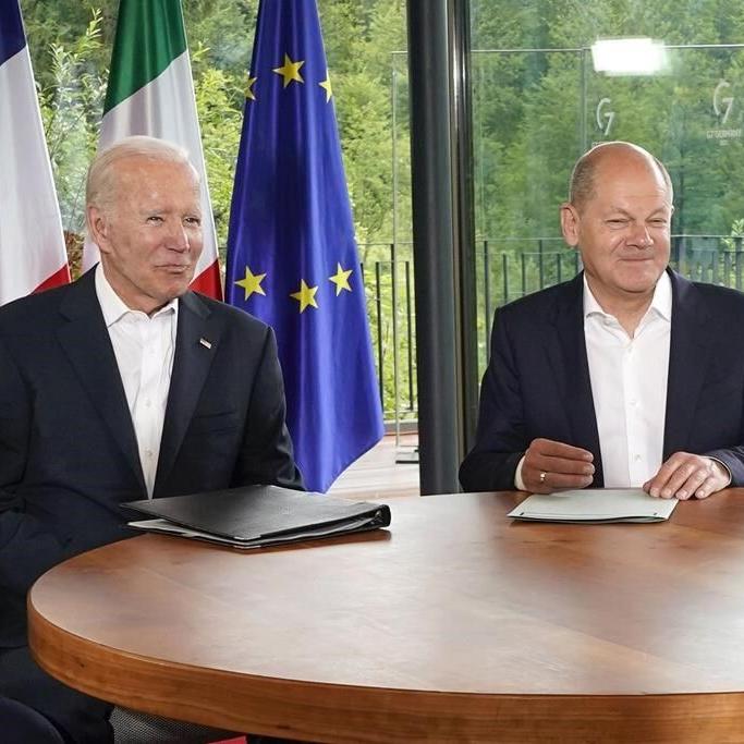 Biden and Scholz: US, Germany in 'lockstep' on Ukraine war